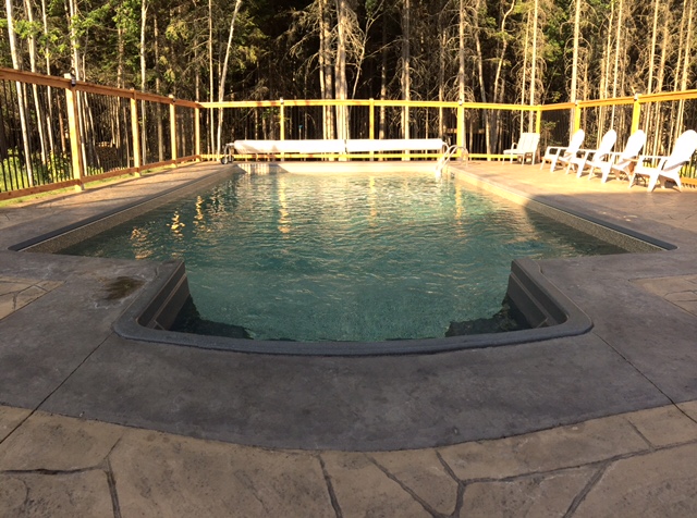 inground swimming pool