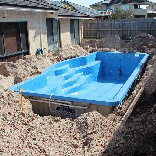 How a Fibreglass Pool is Installed