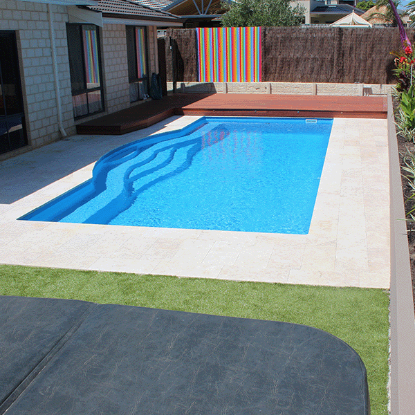 How a Fibreglass Pool is Installed