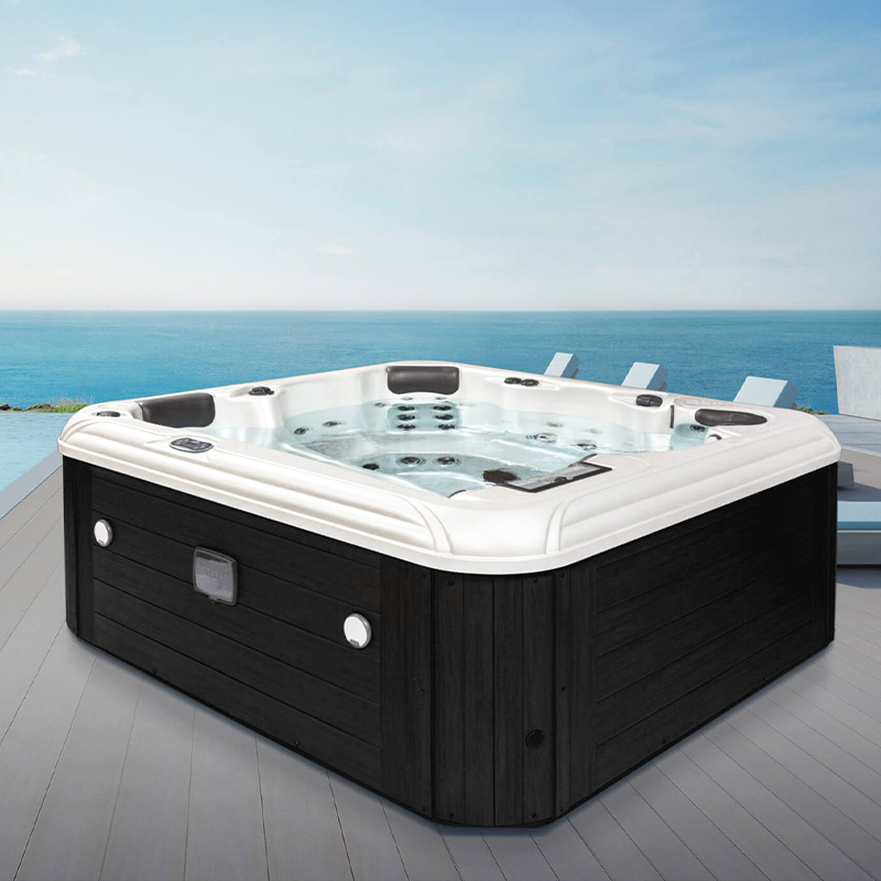 NorthFlo 851L Hot Tub (White / Charcoal)