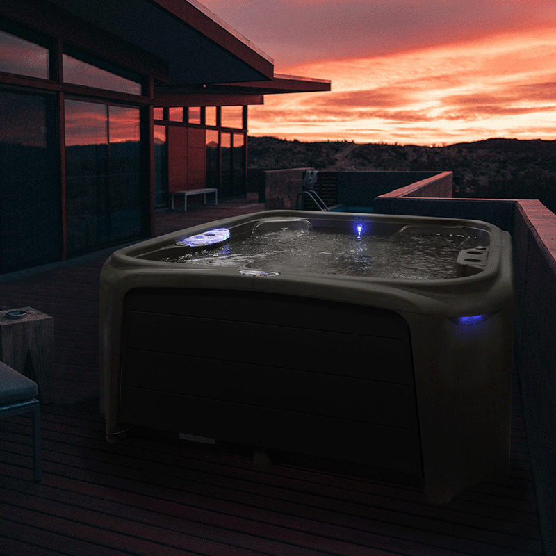 Lumi-O Stream Hot Tub (Graphite / Black)