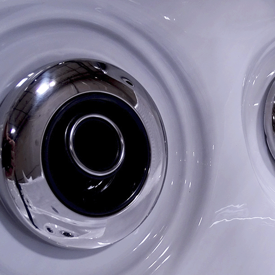 NorthFlo 751B Hot Tub (Silver Marble / Charcoal)