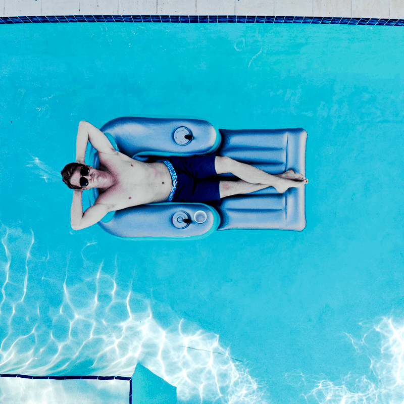 Open Box Pool Candy Splashrunner Motorized Luxury Inflatable Pool Lounger