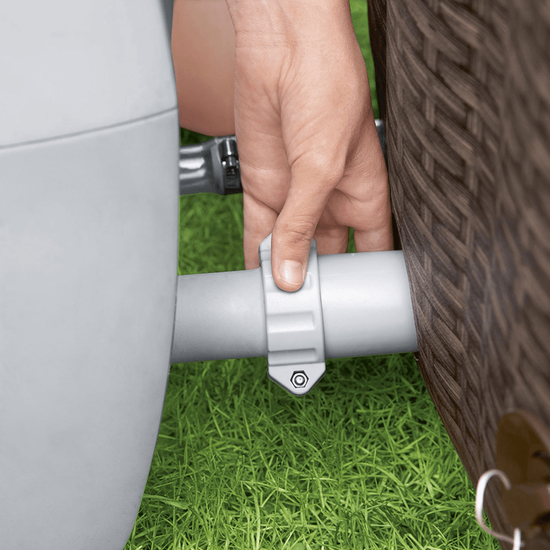 Open Box Saluspa St Moritz Airjet 5-7 Person Inflatable Hot Tub (85 x 28 Inches, Used)