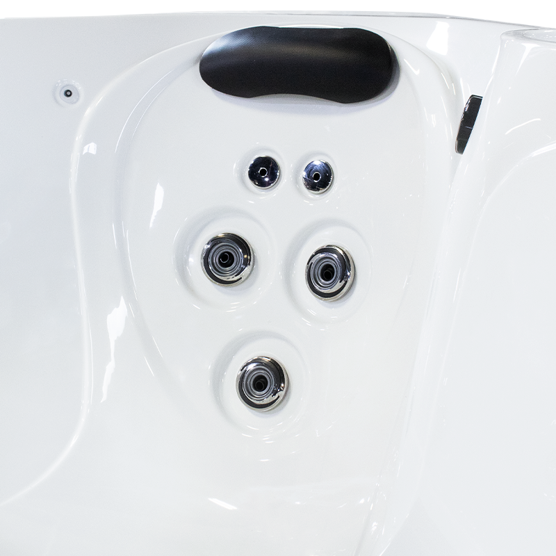 NorthFlo 735 Hot Tub (Alpine White / Brown)