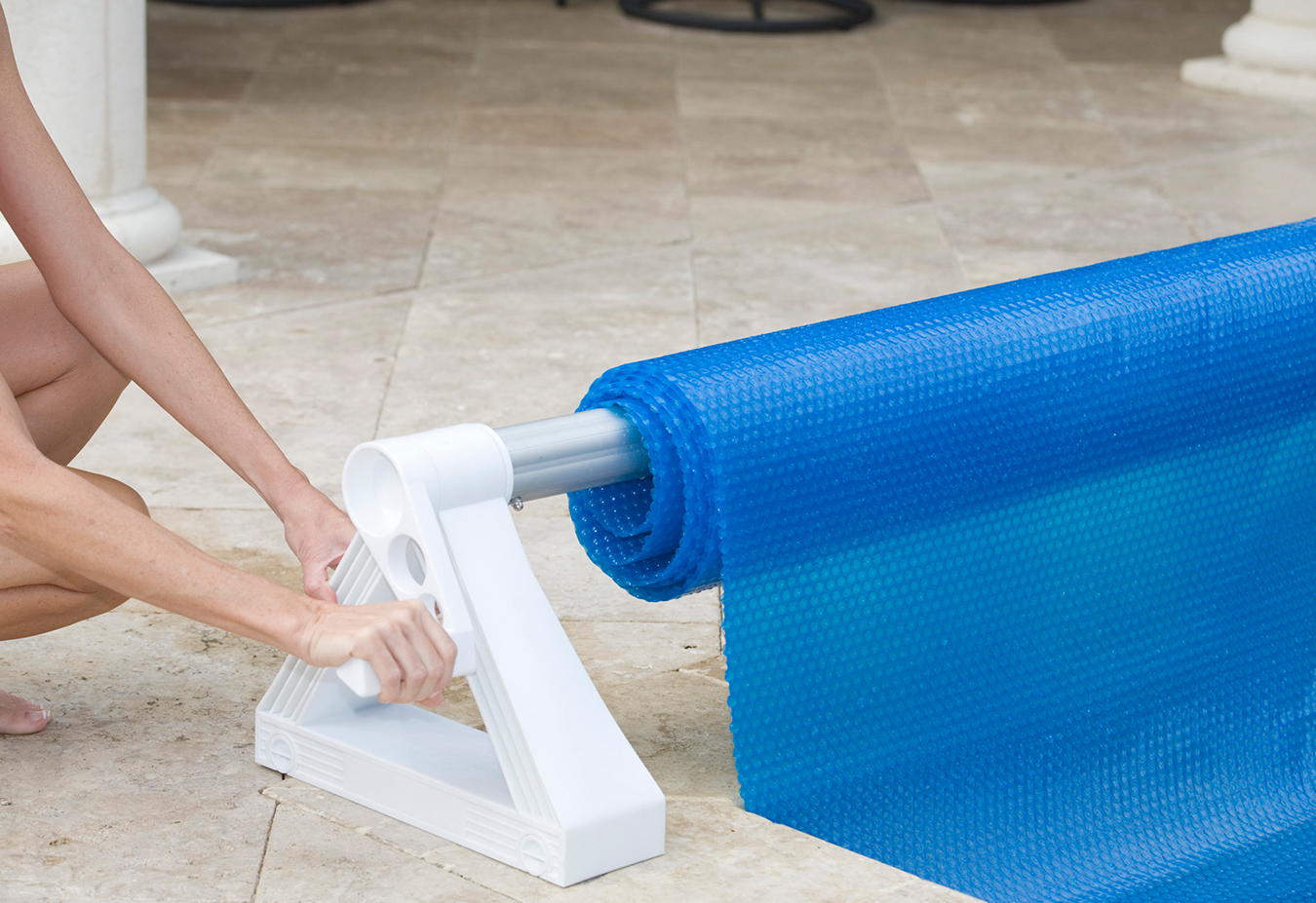 Enrouleur solaire pour piscine creusée GLI Cyclone avec tube de 20 pieds inclus