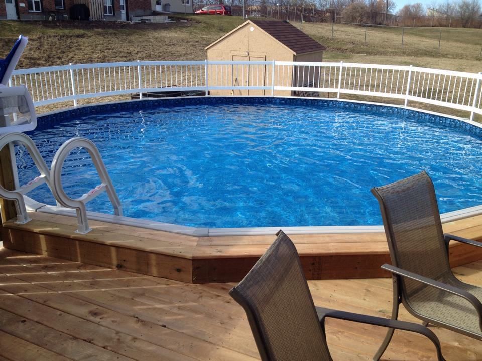skim a round above ground pool