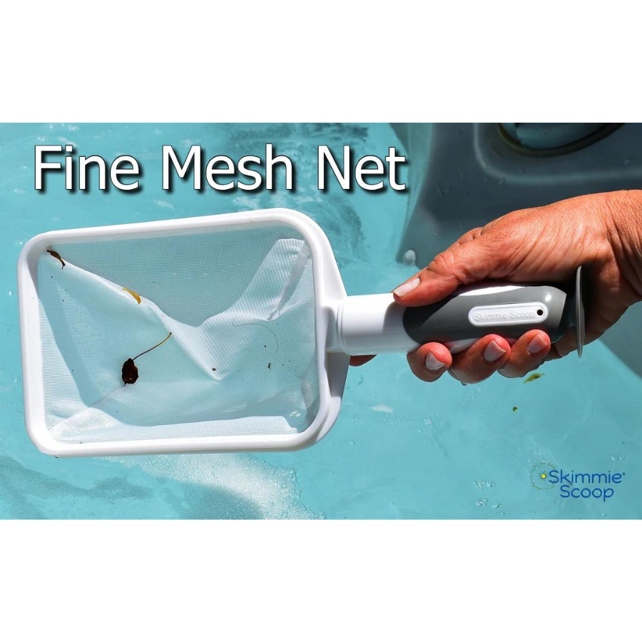 The Skimmie Scoop - White