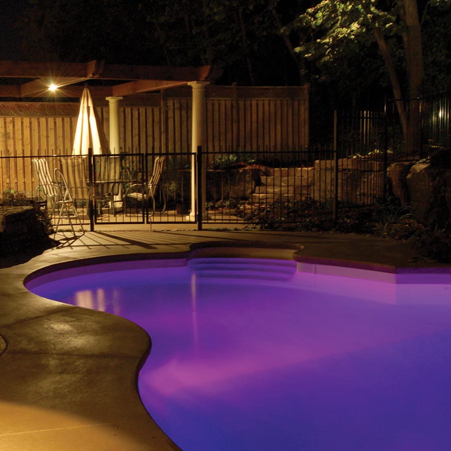 1 Lumière Murale à Basse Tension Aqualamp Rainbow Rays pour Piscines Creusée