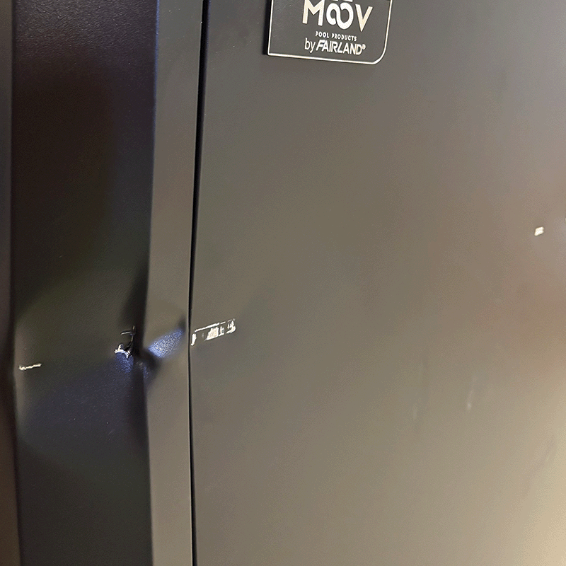 Open Box MOOV 90,000 BTU TurboSilence Inverter Heat Pump (Damaged Cabinet)