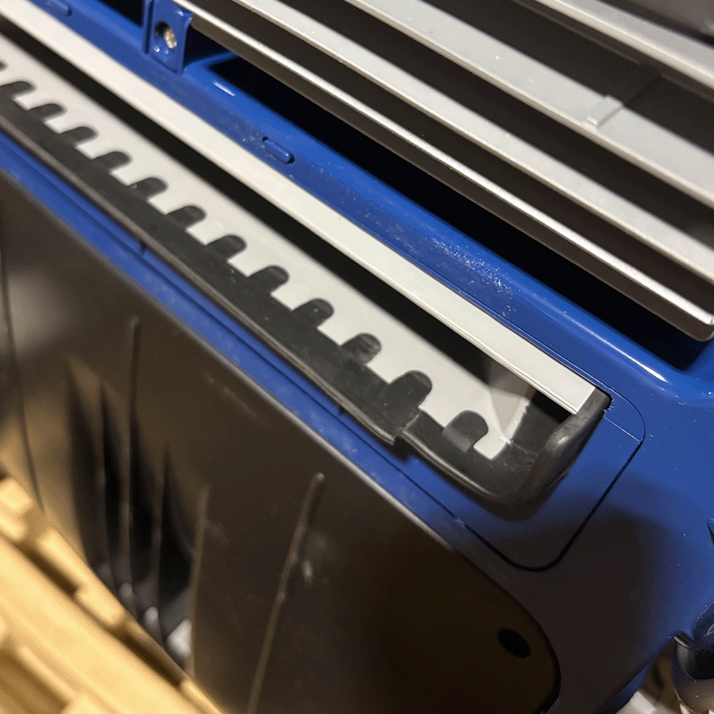 Open Box Polaris 9650iQ WiFi Capable Robotic Pool Cleaner with 4 Wheel Drive and iAquaLink Control