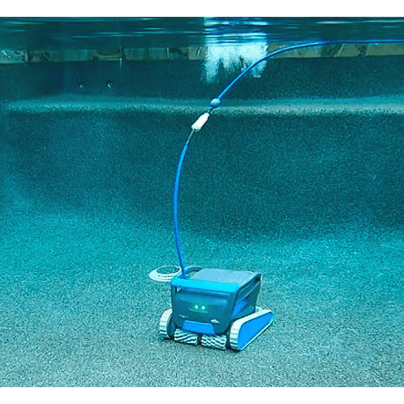 Open Box Robot nettoyeur de piscine Dolphin Premium 60 Bluetooth et WiFi (utilisée)