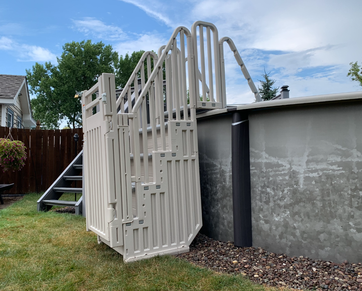 Confer Step Enclosure System Kit