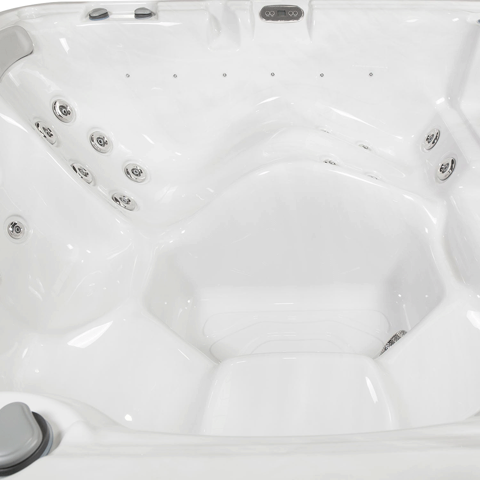 Wellis Milano 4 Person Plug N Play Hot Tub (Silver / Grey)