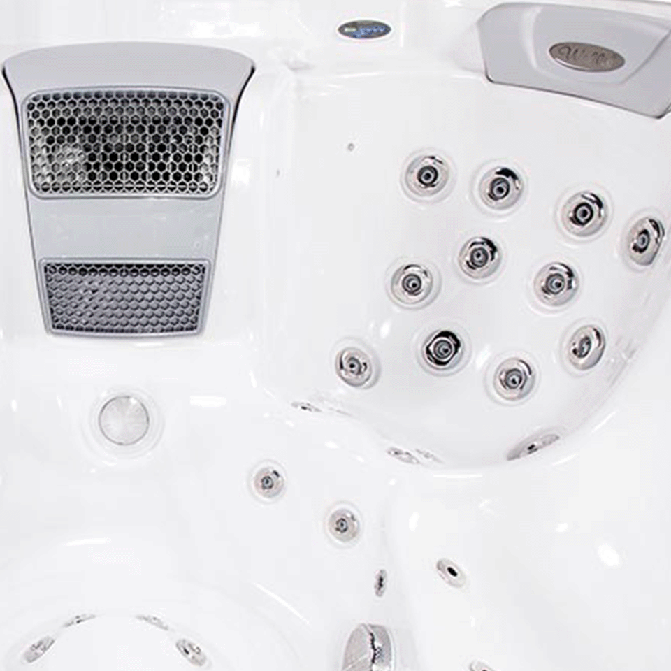 Wellis Mont Blanc 7 Person Hydrotherapy Hot Tub (Silver / Grey)