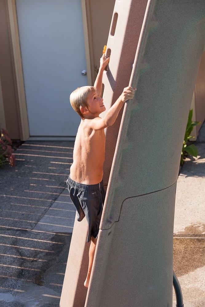 Open Box TurboTwister Left Hand Turn Inground Pool Slide (Pick Up Only)