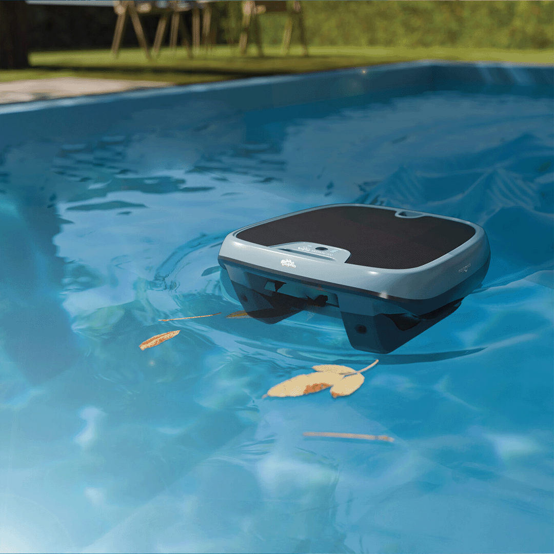 Dolphin Skimmi 200 Solar Powered Robotic Pool Surface Skimmer [CLONE]