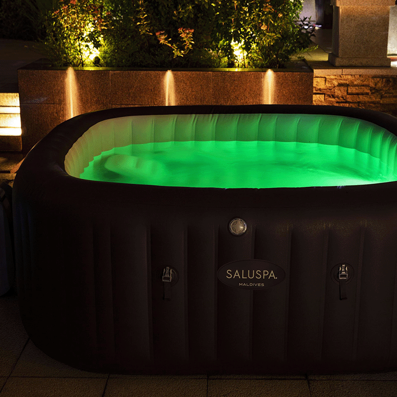 Saluspa Maldives Hydrojet Pro 5-7 Person Inflatable Hot Tub (79 x 79 x 31 Inches)