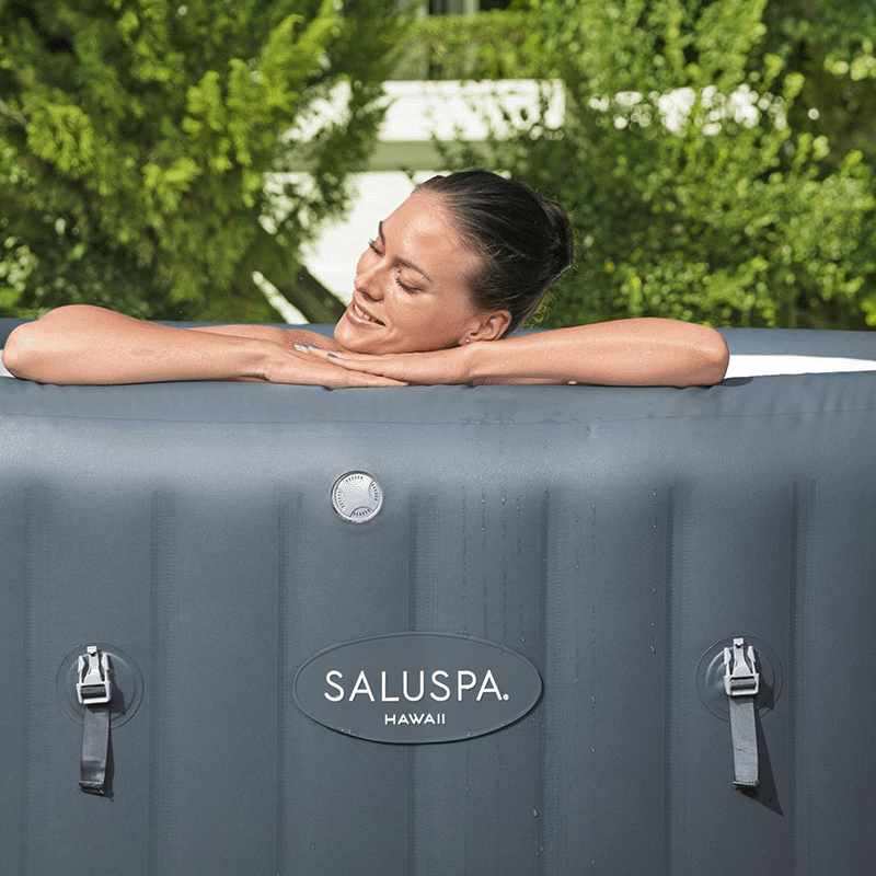 Saluspa Hawaii Hydrojet Pro 4-6 Person Inflatable Hot Tub (71 x 71 x 28 Inches)