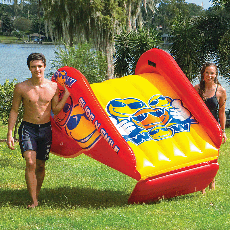 WOW Slide N Smile Single Lane Pool Slide with Sprinkler