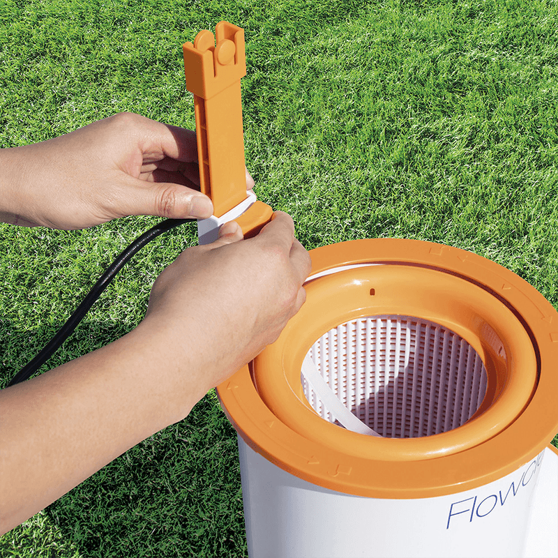 Open Box Bestway FlowClear Skimatic Filter Pump