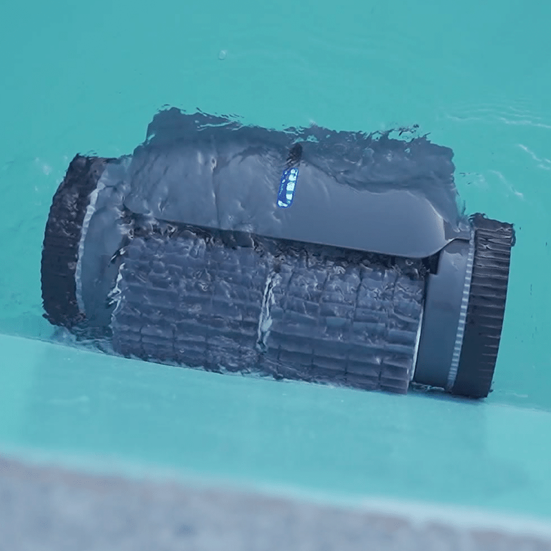 Open Box InoPool 700+ Cordless Rechargeable Robotic Pool Cleaner